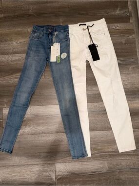 Pull&Bear Skinny Jeans Duo — Blue Denim & White